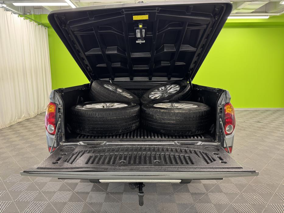 Mitsubishi L200 2015
