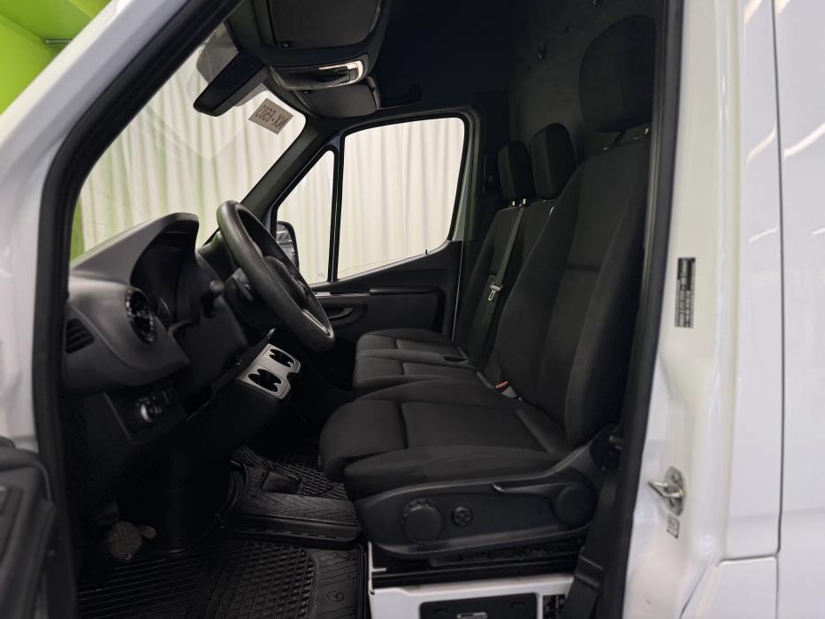 Mercedes-Benz Sprinter 2021