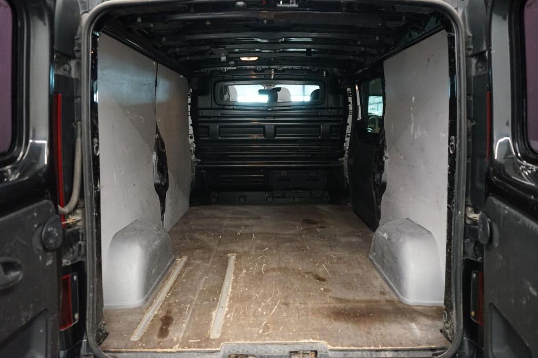 Opel Vivaro 2015