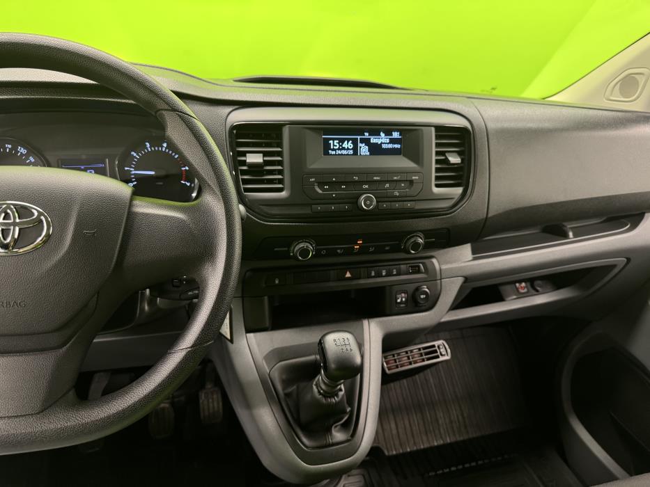 Toyota Proace Verso 2021