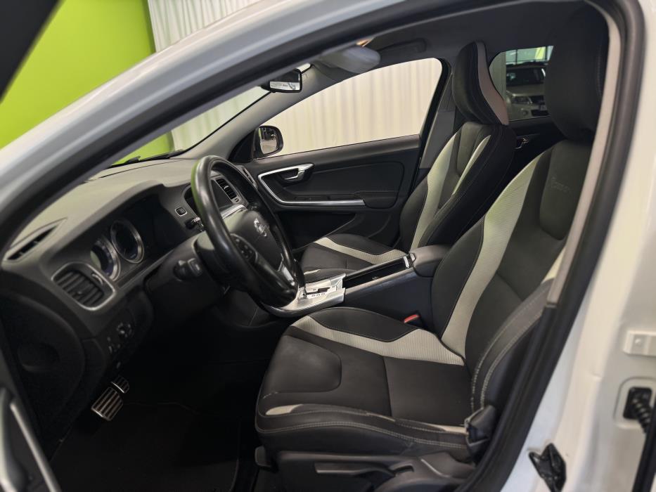 Volvo V60 2012