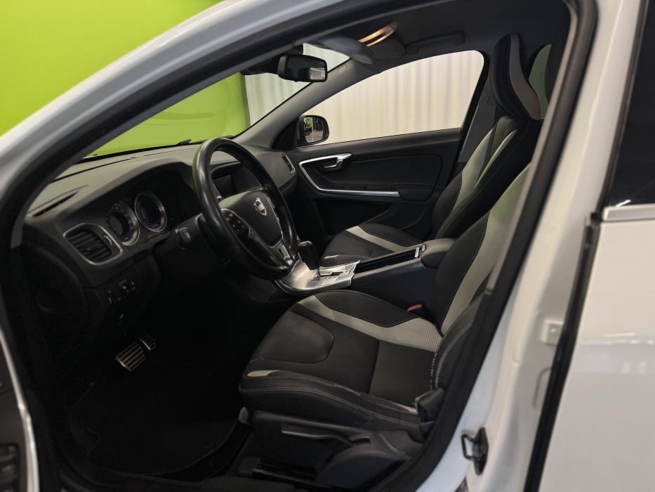 Volvo V60 2012