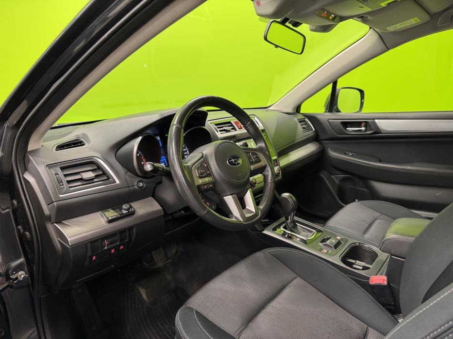Subaru Outback 2016