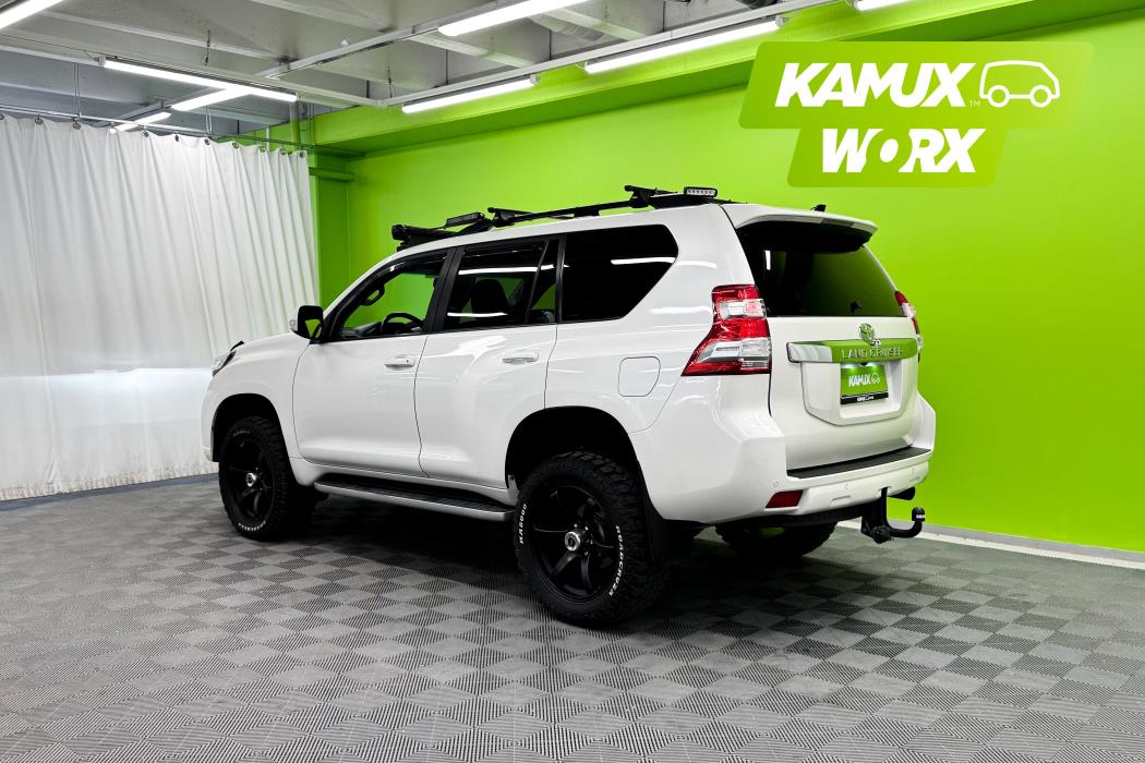 Toyota Land Cruiser 2014