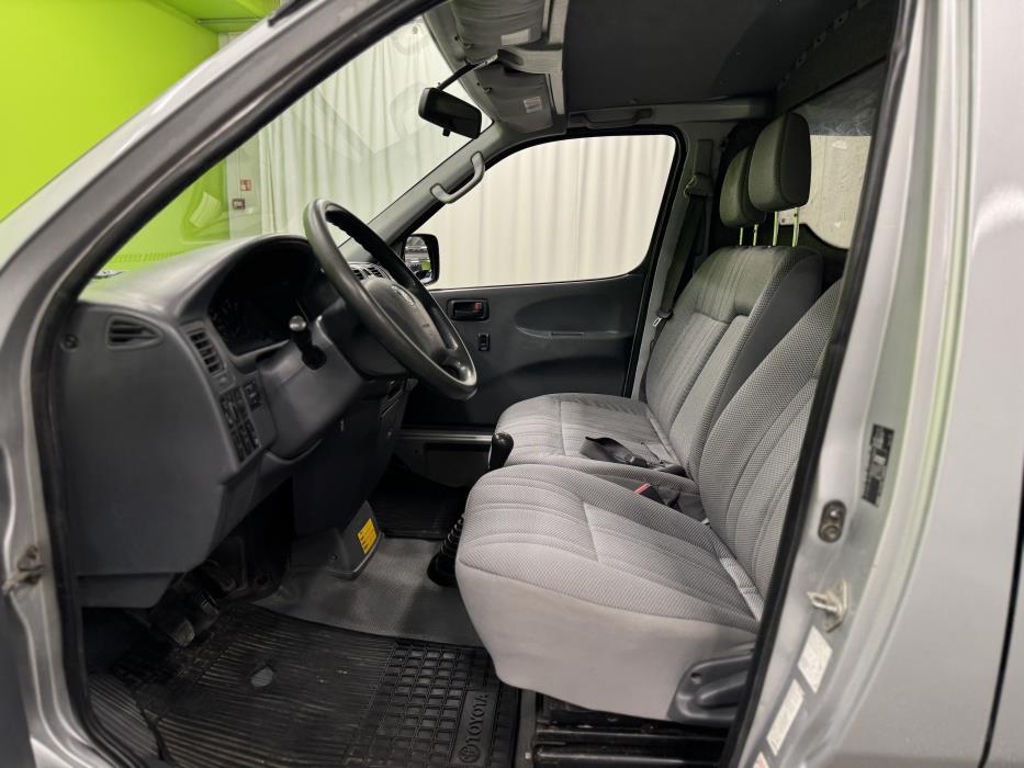 Toyota Hiace 2006