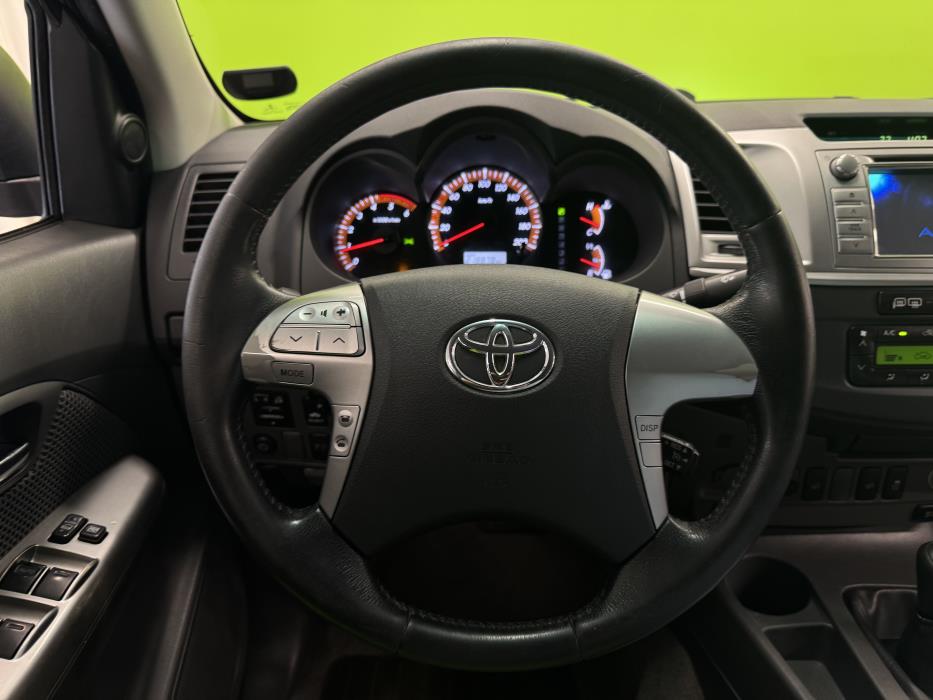 Toyota Hilux 2013