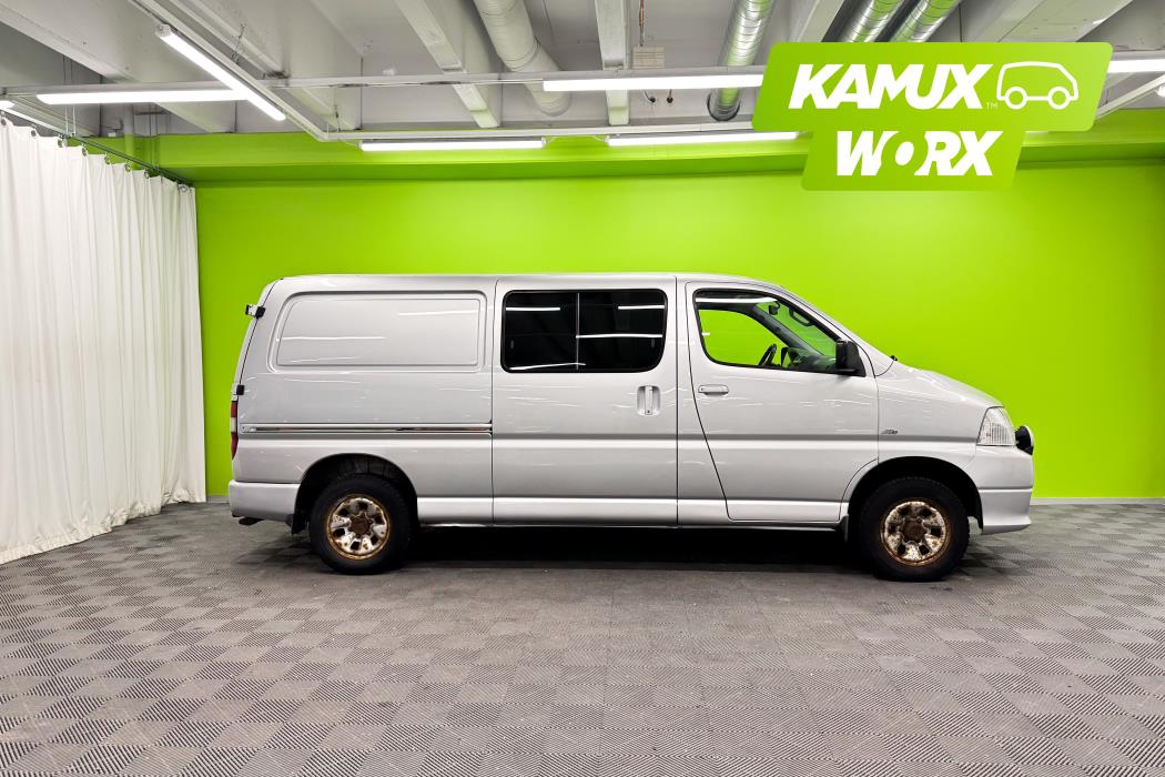 Toyota Hiace 2009
