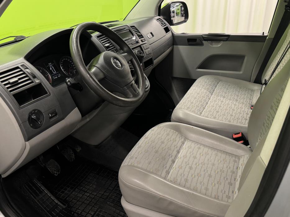 Volkswagen Transporter 2012