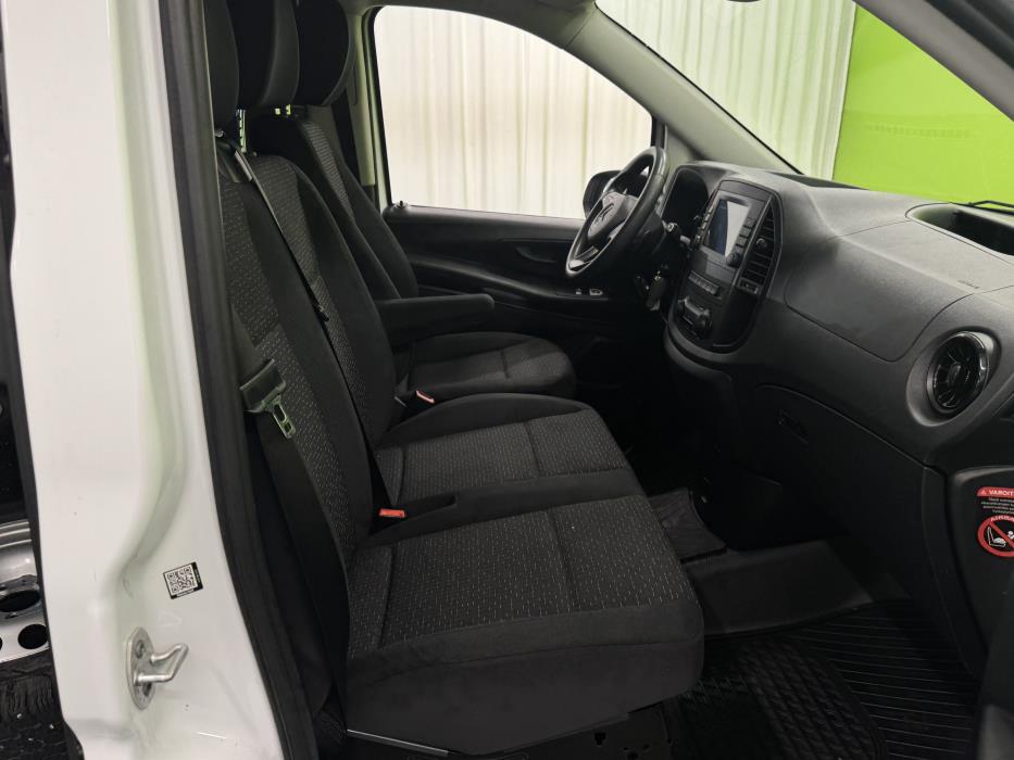 Mercedes-Benz Vito 2023