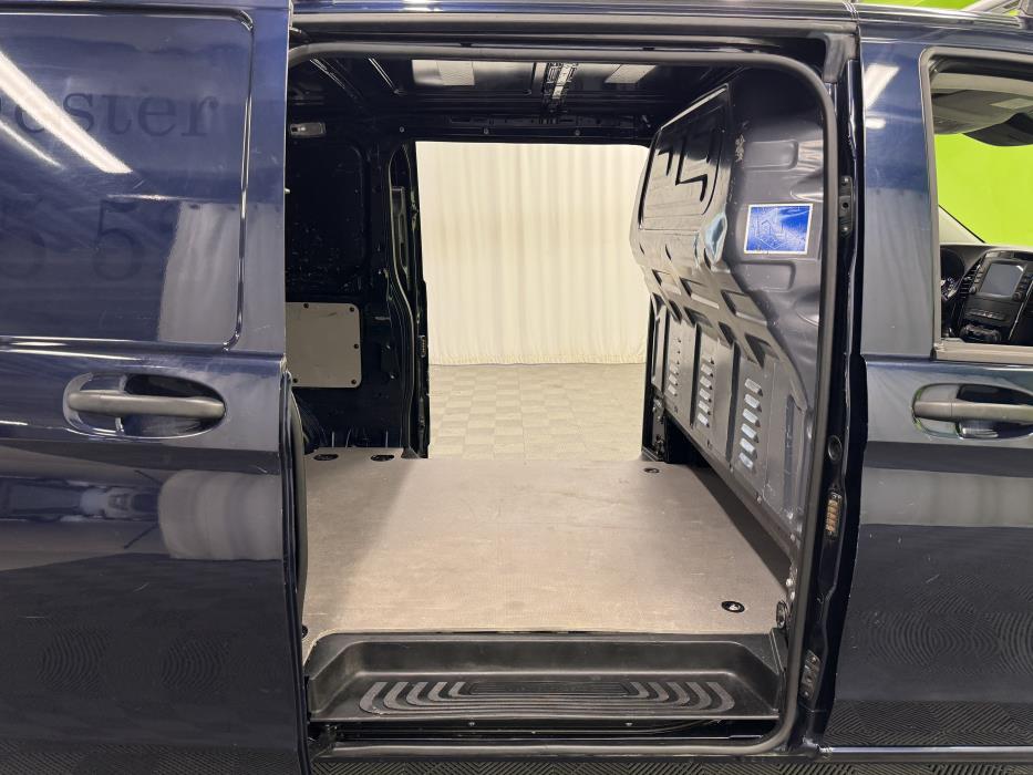 Mercedes-Benz Vito 2021