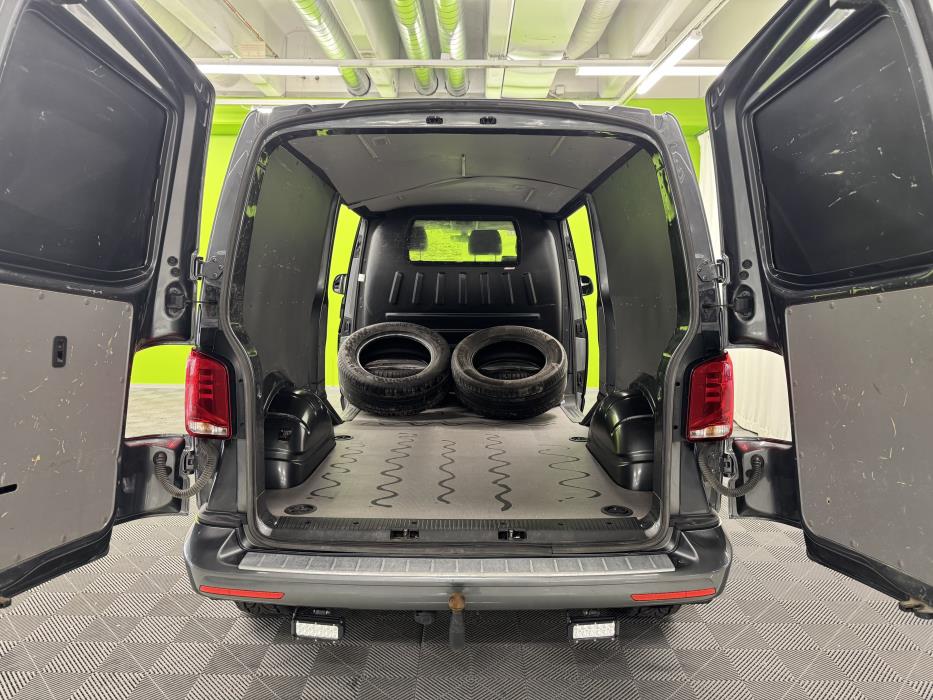 Volkswagen Transporter 2022