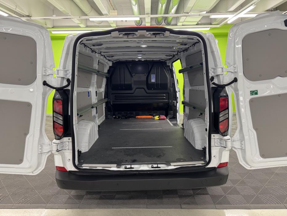 Ford Transit Custom 2025
