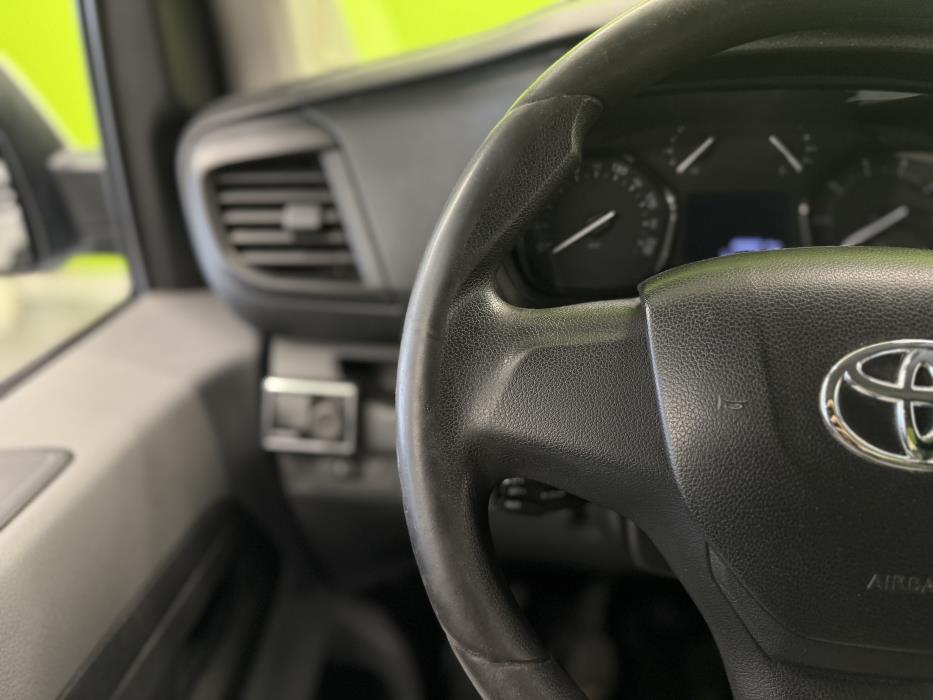 Toyota Proace 2016