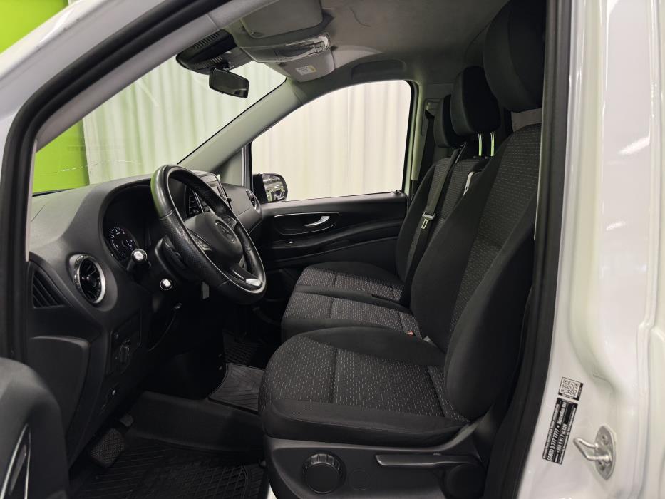 Mercedes-Benz Vito 2023