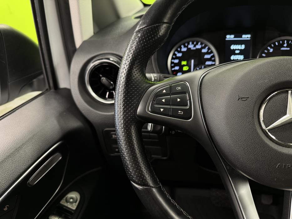 Mercedes-Benz Vito 2023