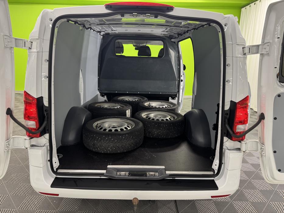 Mercedes-Benz Vito 2023