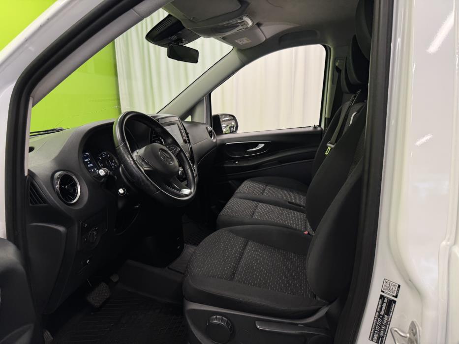 Mercedes-Benz Vito 2023