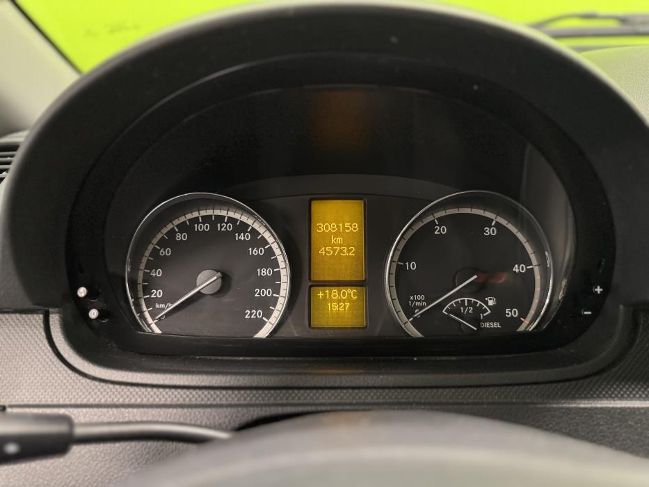 Mercedes-Benz Vito 2012