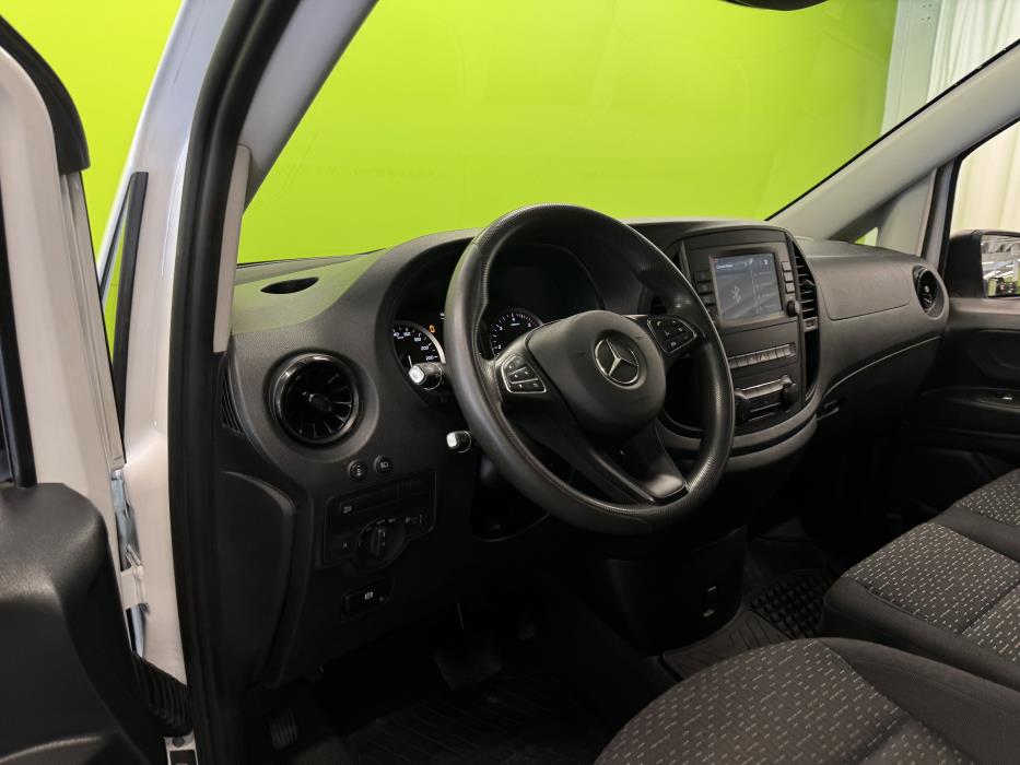Mercedes-Benz Vito 2023