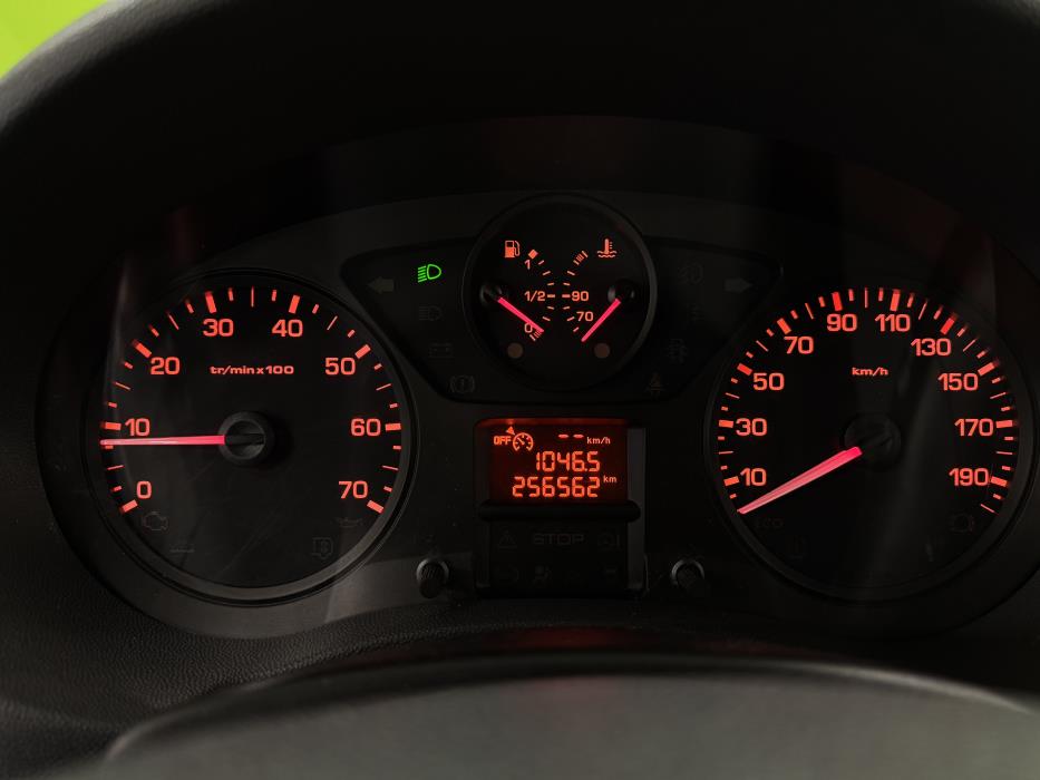 Peugeot Expert 2014