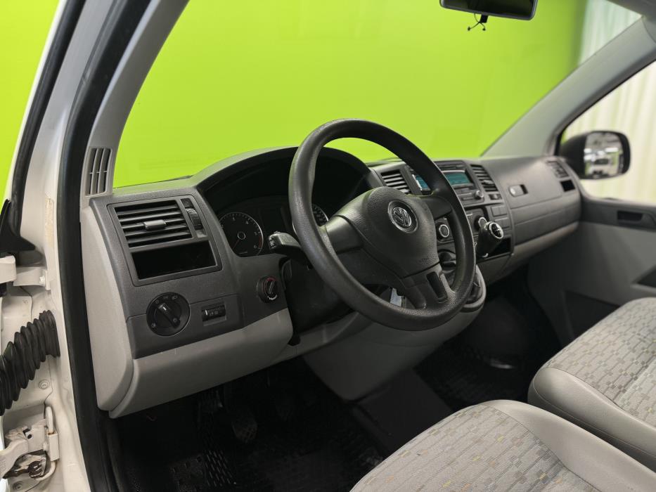 Volkswagen Transporter 2012