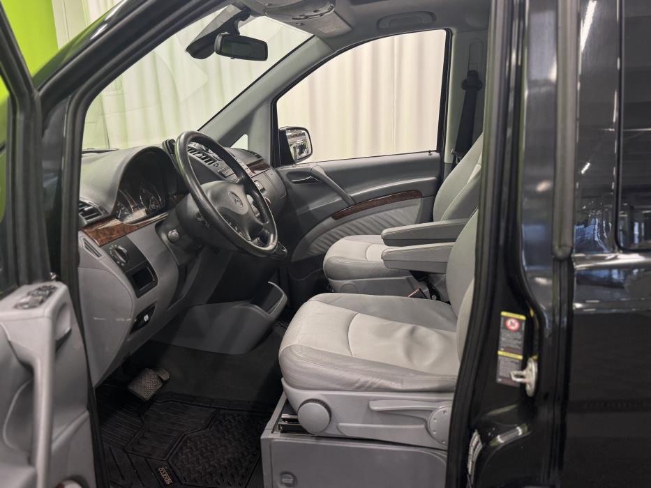 Mercedes-Benz Viano 2010