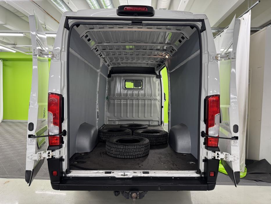 Peugeot Boxer 2021
