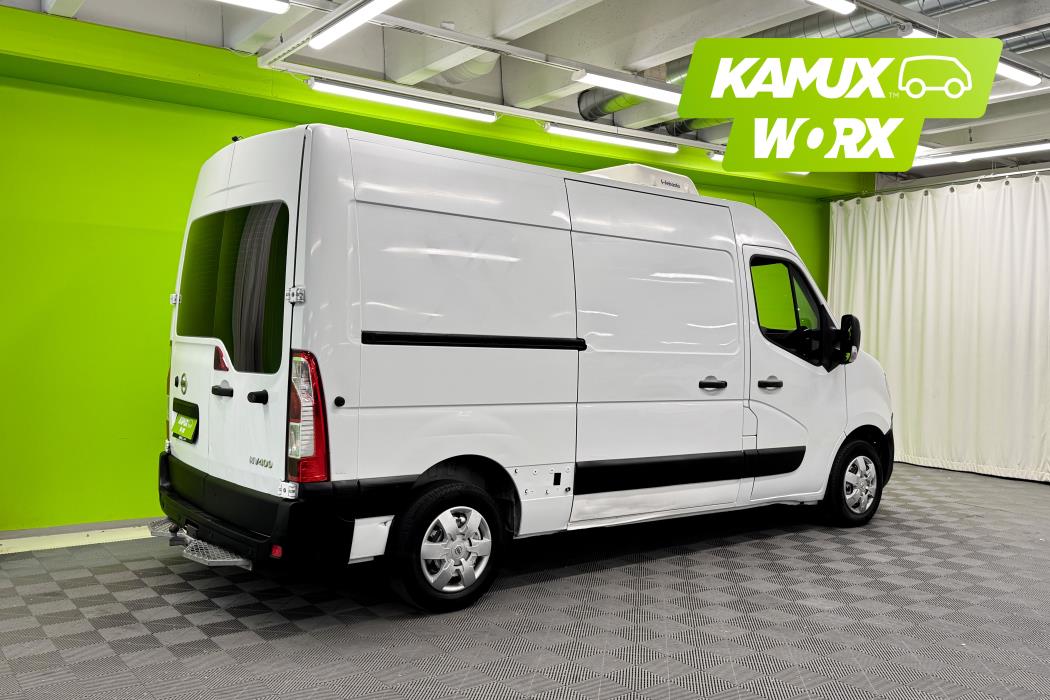 Nissan NV400 2016