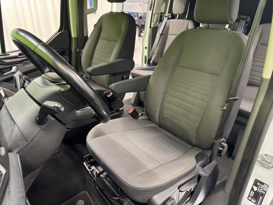 Ford Tourneo Custom 2020