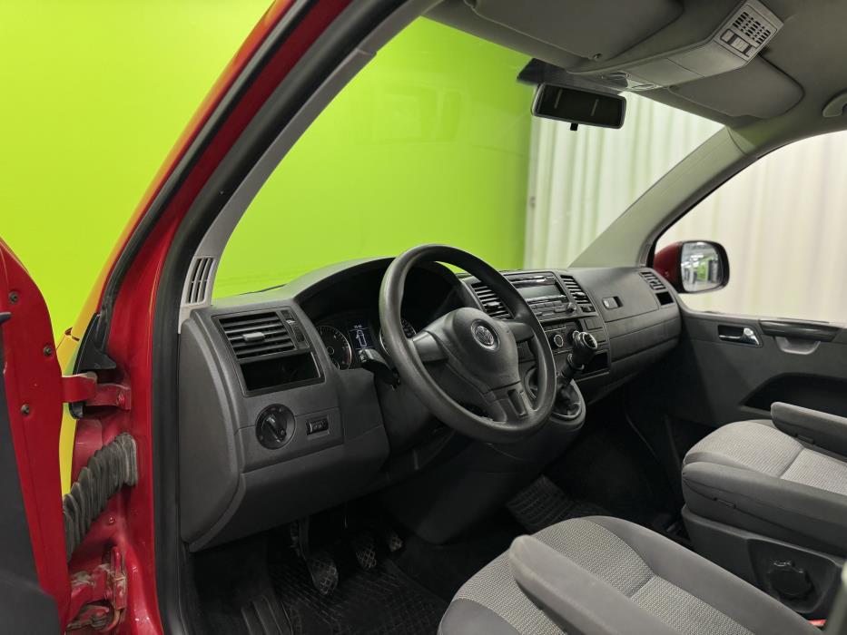Volkswagen Caravelle 2010