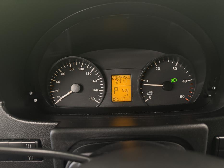 Mercedes-Benz Sprinter 2010