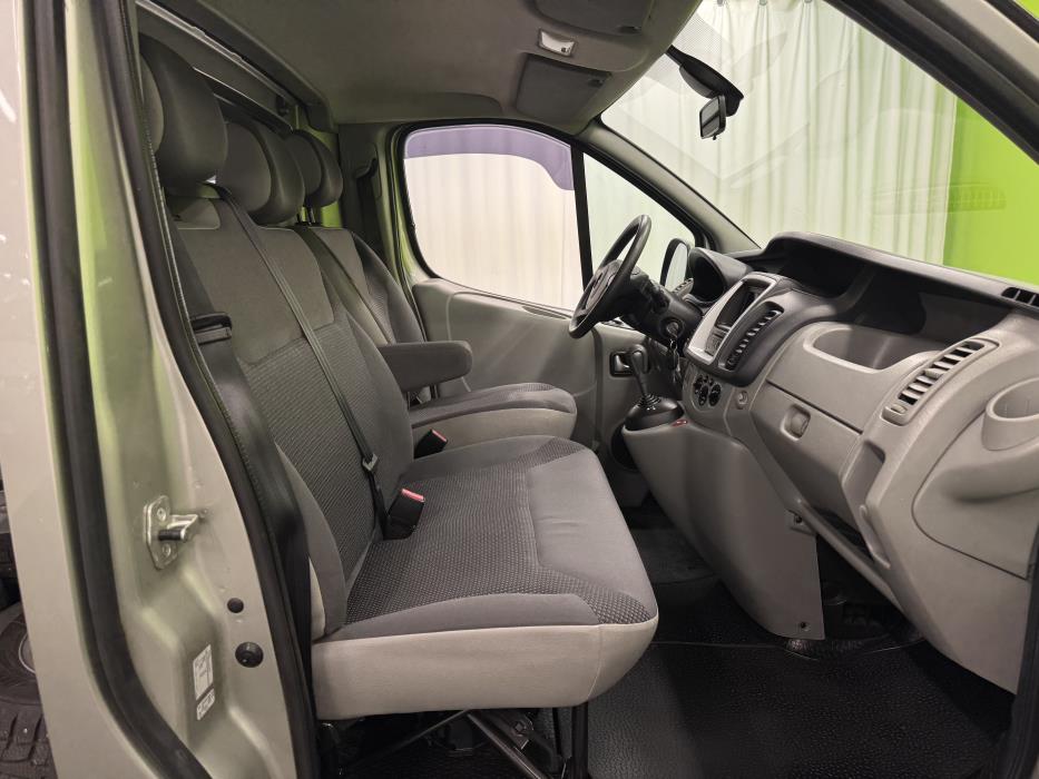 Opel Vivaro 2012