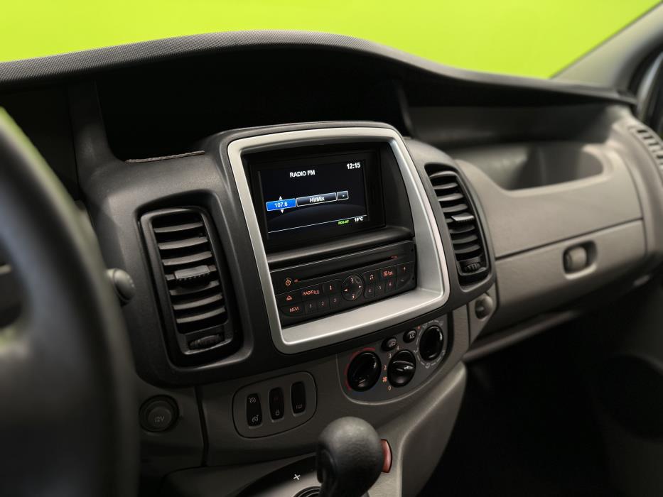 Opel Vivaro 2012