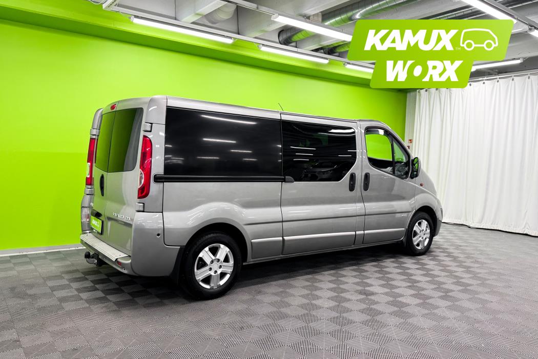 Opel Vivaro 2012