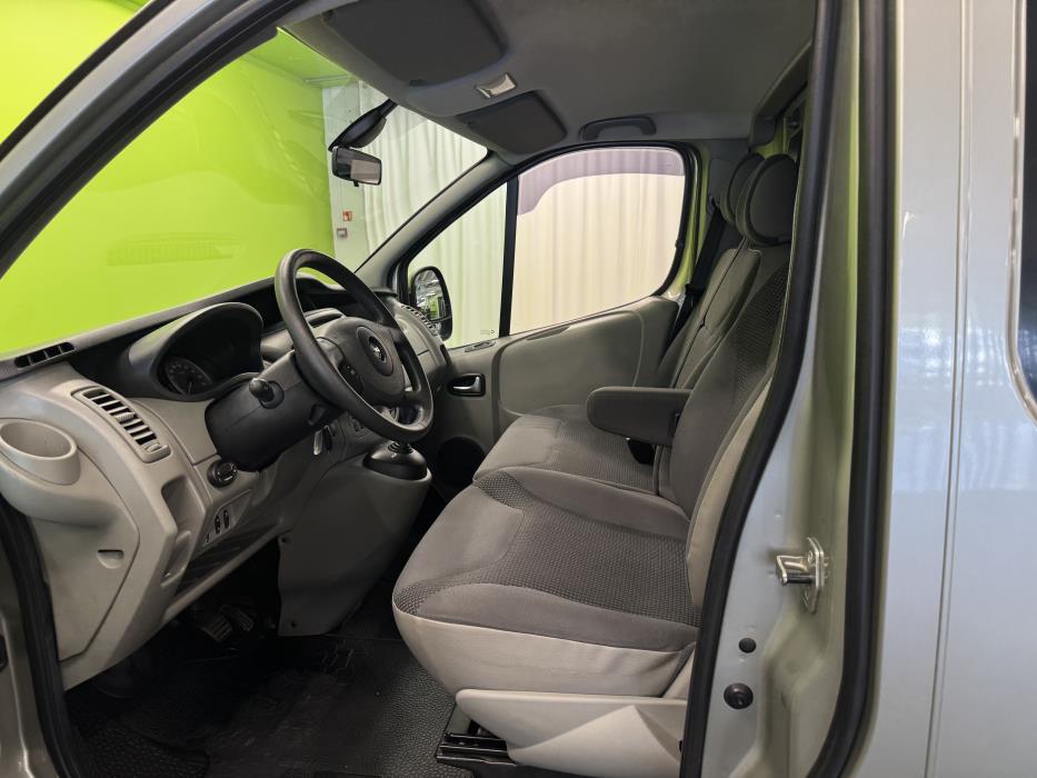 Opel Vivaro 2012