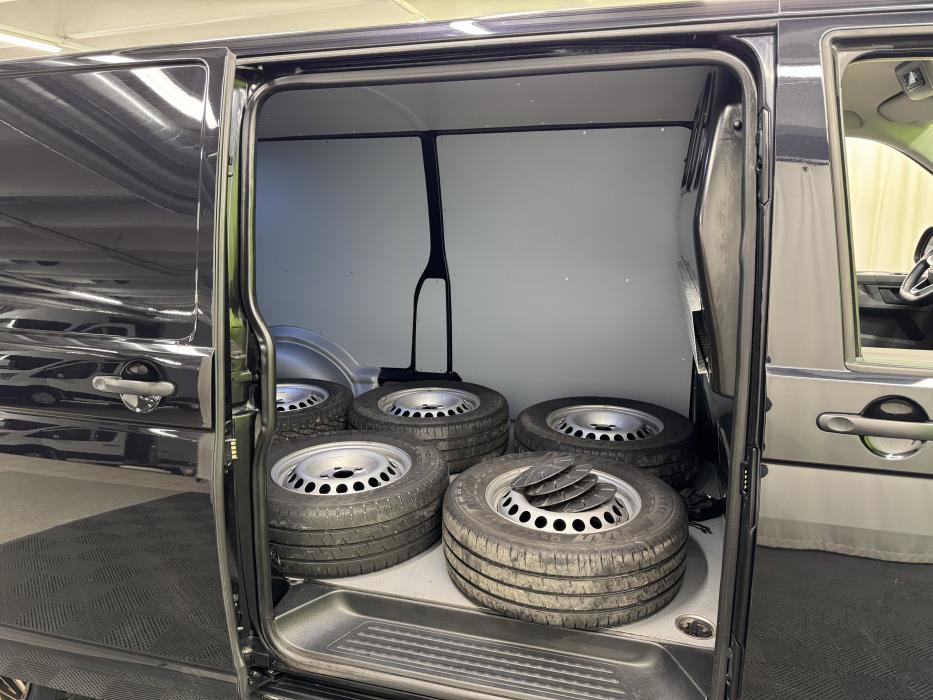 Volkswagen Transporter 2022