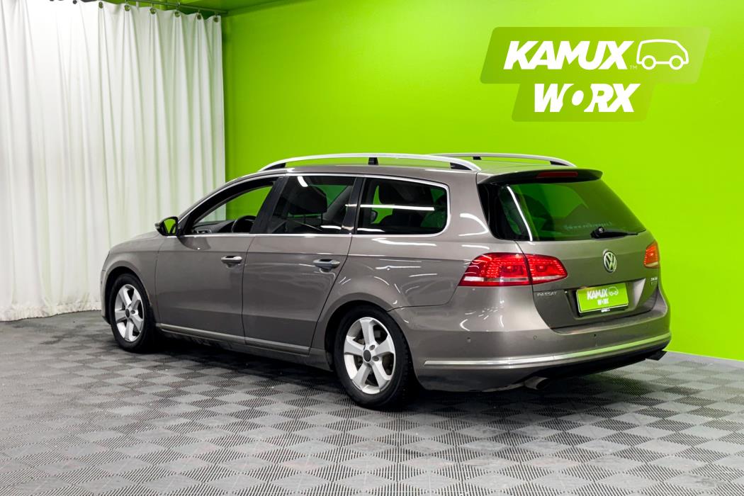 Volkswagen Passat 2011