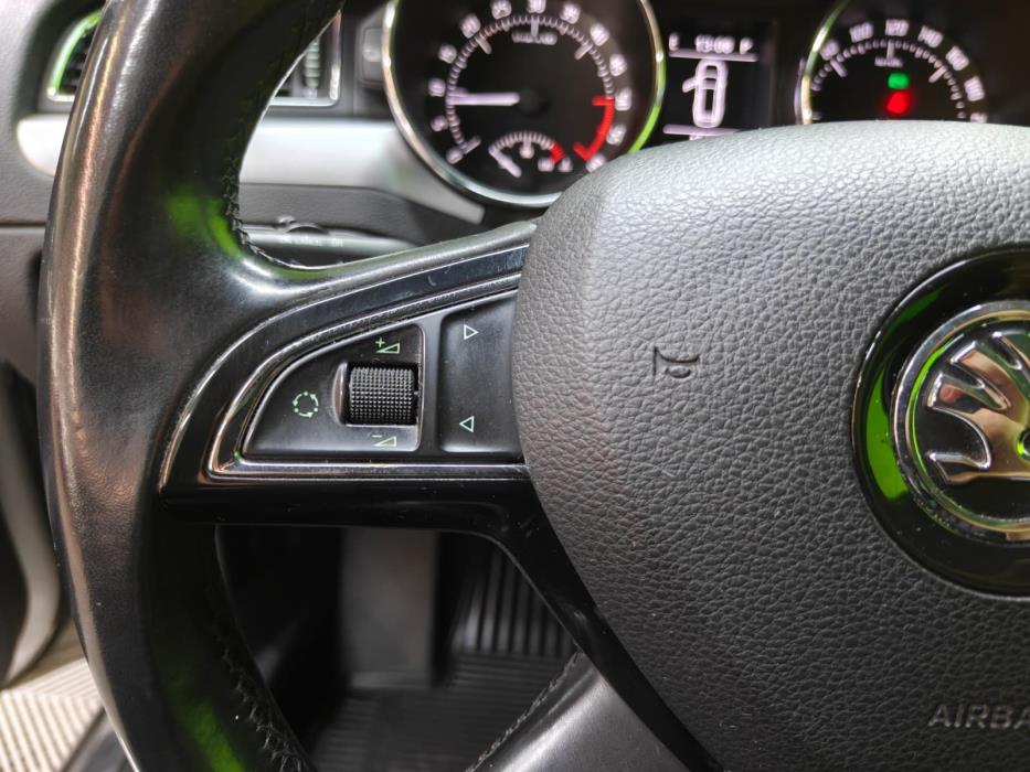 Skoda Superb 2014