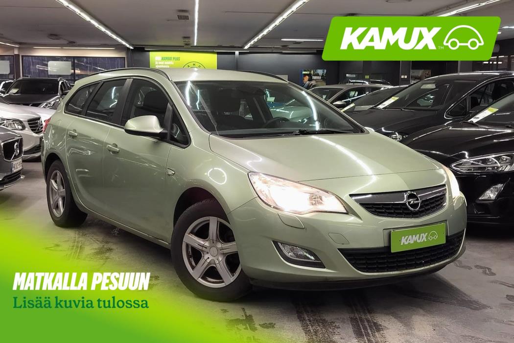 Opel Astra 2011