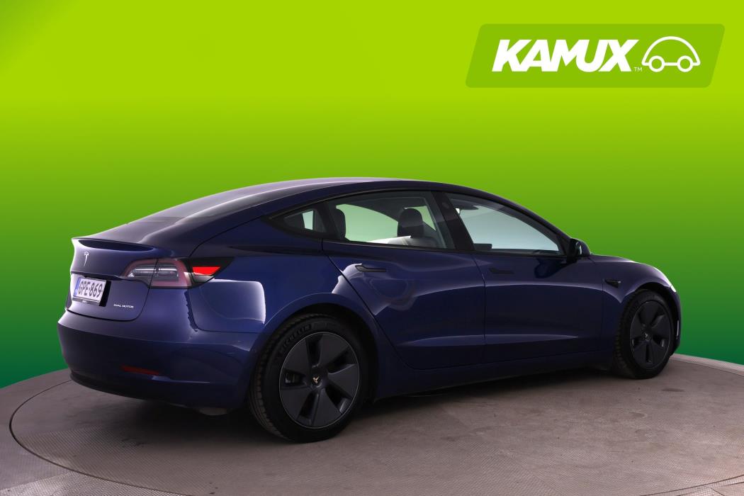 Tesla Model 3 2021