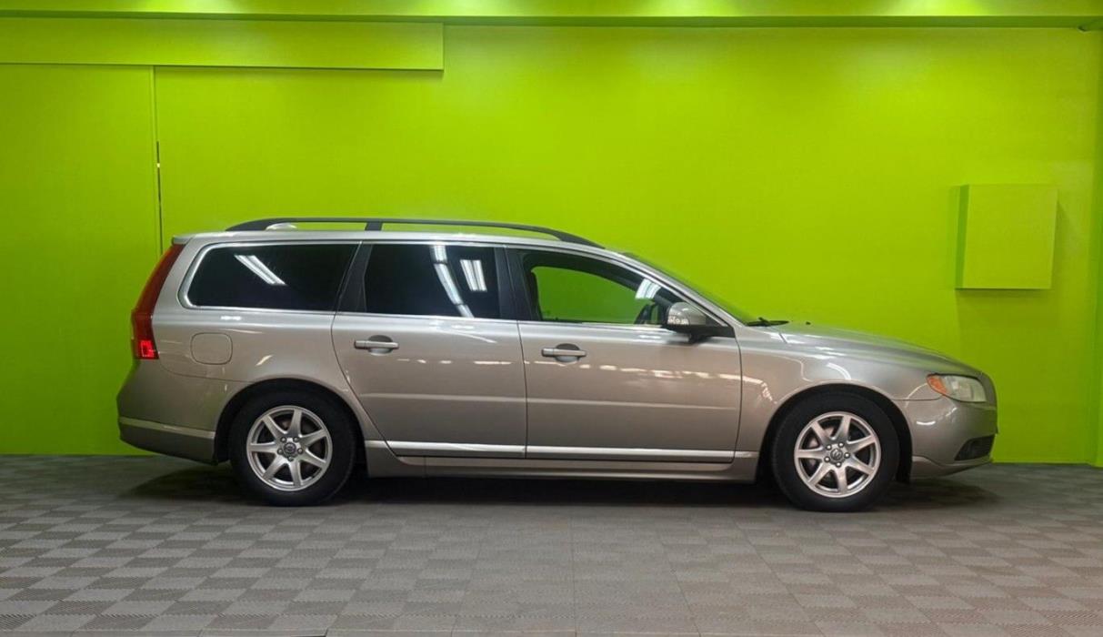 Volvo V70 2010