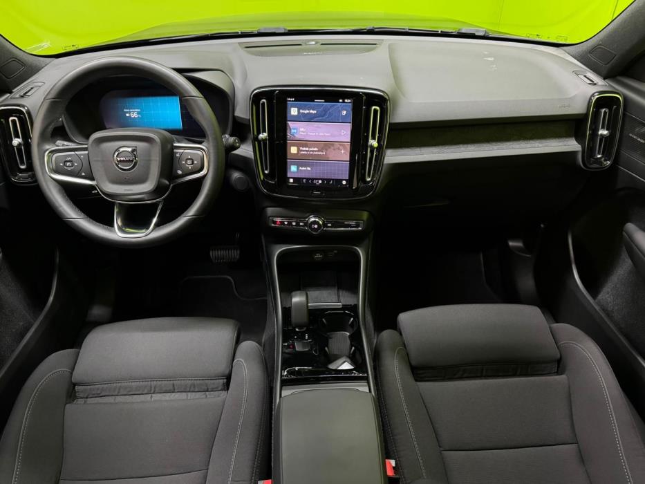 Volvo XC40 2023