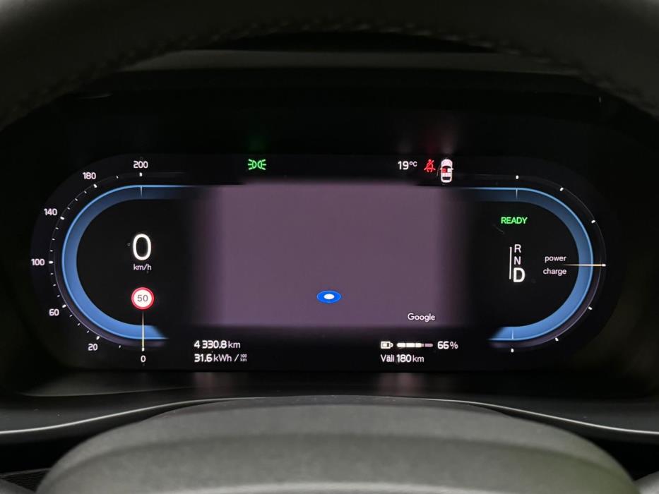 Volvo XC40 2023