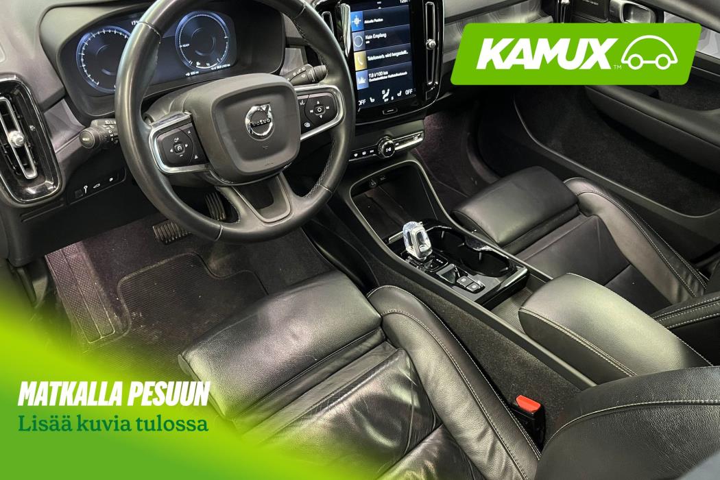 Volvo XC40 2023