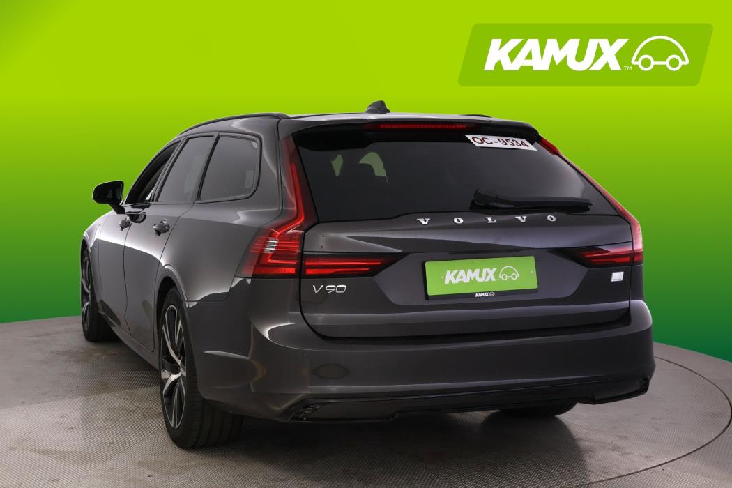 Volvo V90 2023