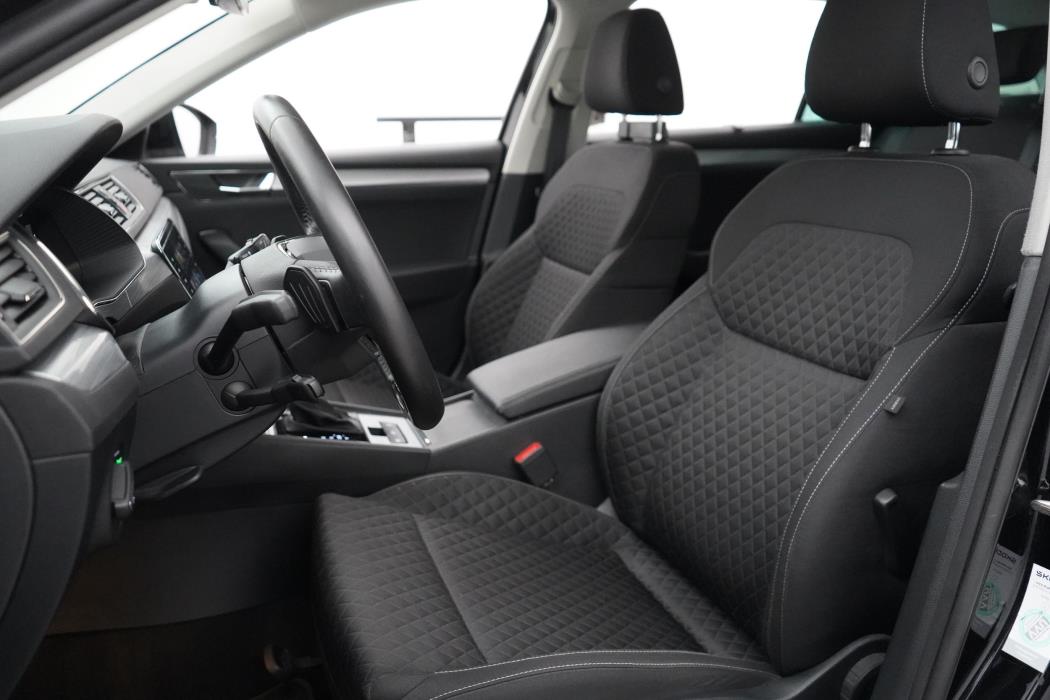 Skoda Superb 2022