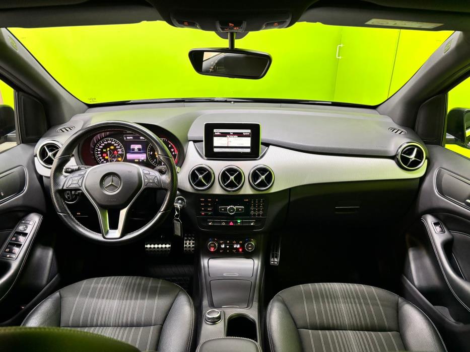 Mercedes-Benz B 2015