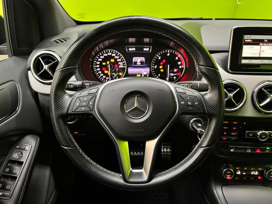 Mercedes-Benz B 2015