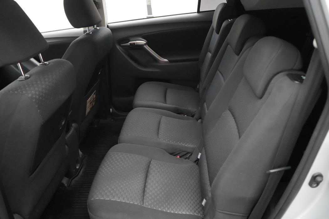 Toyota Verso 2010