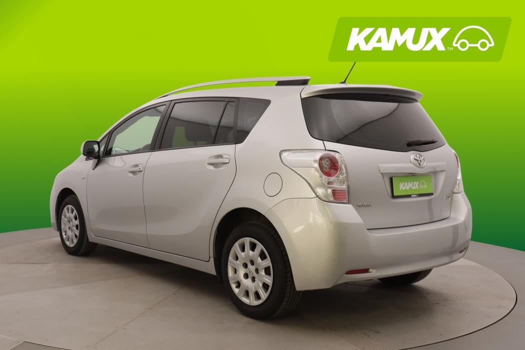 Toyota Verso 2010